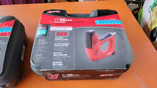 Arrow et50 staple gun