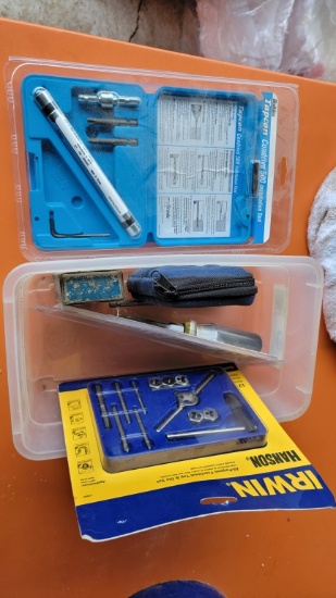 Lot - assorted tools