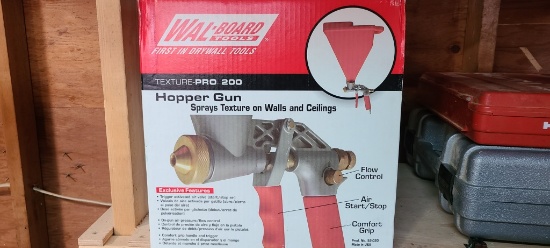 New hopper texture pro 200 spray gun