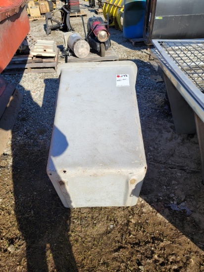 Utility lift bucket