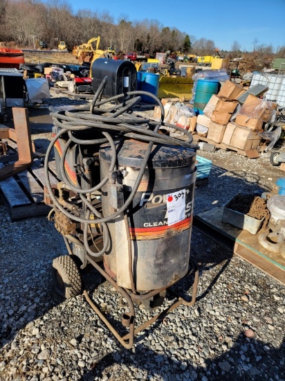 Hot water pressure washer