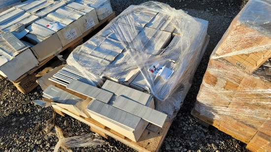 Pallet - assorted bathroom tile