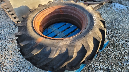 14.9 28 tire and rim
