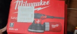 Milwaukee 5in orbital sander