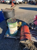 Pallet lot- hydraulic fluid, gear lubricant