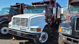 1997 International 4700 Rear Load Packer