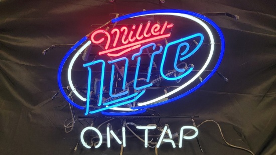 Miller lite on tap neon sign