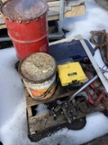 Misc lot, Lincoln grease gun and grease, chain