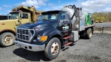 2002 Ford F650 Porta Potty Pump Truck