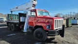 1987 International 2674 Crane Truck