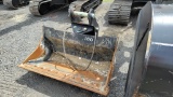 Tilt grading bucket