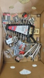 Box lot - assorted tools