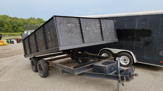 Tandem axle dump trailer