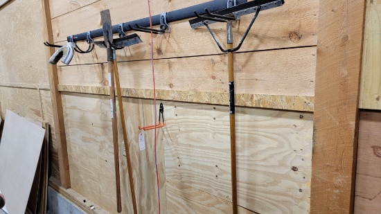 Lot - Hand Tools