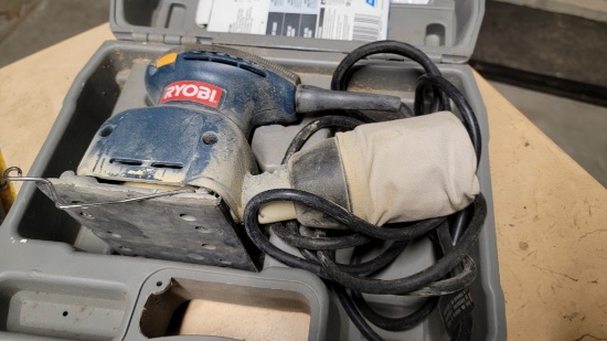 Ryobi Sander