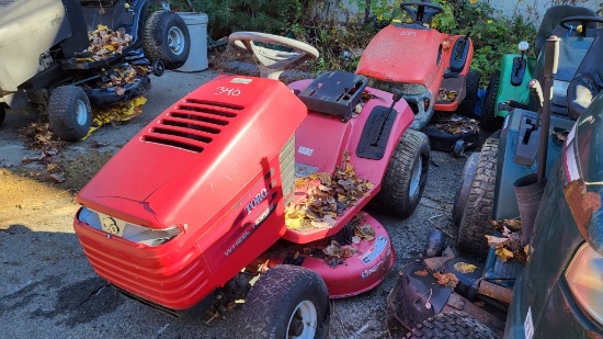 Toro wheel horse mower