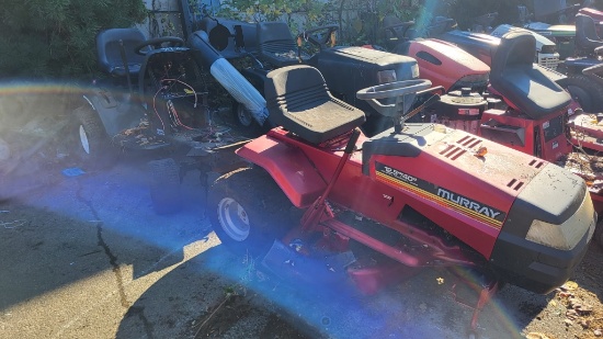 Lot of 2 riding mowers