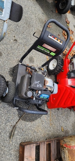 Generac 2400psi pressure washer with 5hp honda