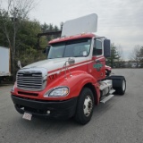 2005 Freightliner Tractor