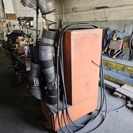 Electronic air cleaner