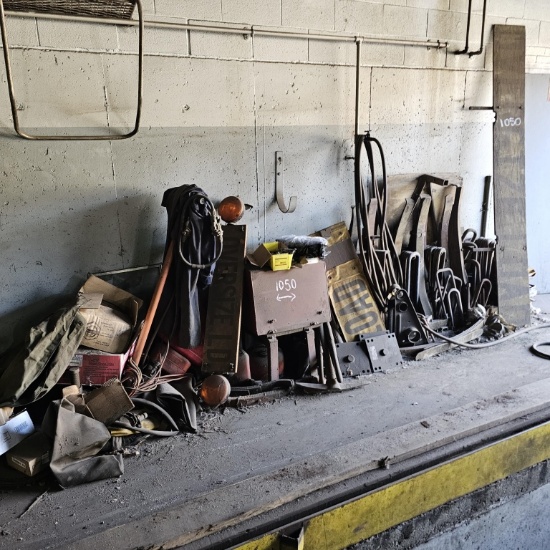 Wall Lot - assorted truck parts