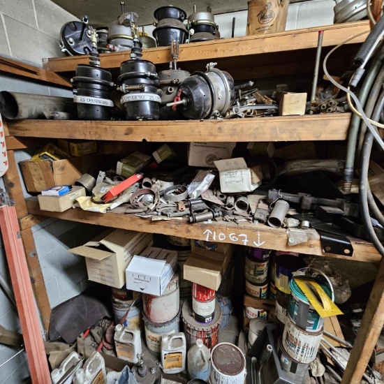 Lot - assorted truck parts