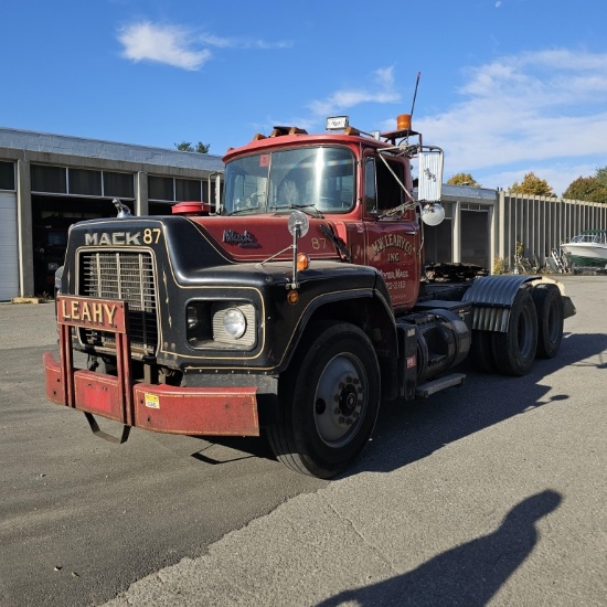 1989 Mack Rb600 Tractor