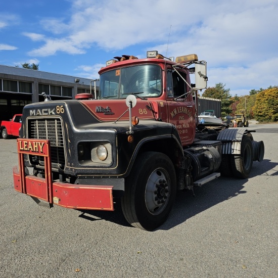 1990 Mack Rb600 Tractor