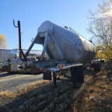 Tandem Axle Bulk Trailer