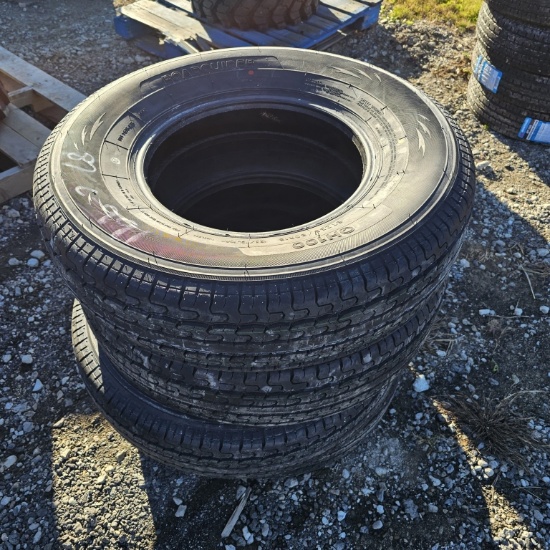 (4) roadguider 235 80 16 tires