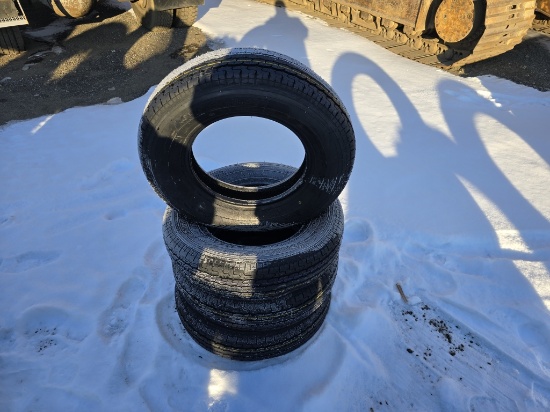 4 New Roadguider St205/75r15 Tires