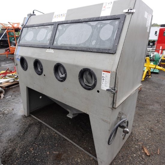 Skat Blast Dry Blast Sandblast Cabinet