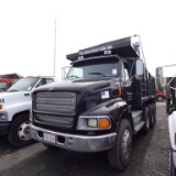 1997 Ford LT9513 Dump Truck