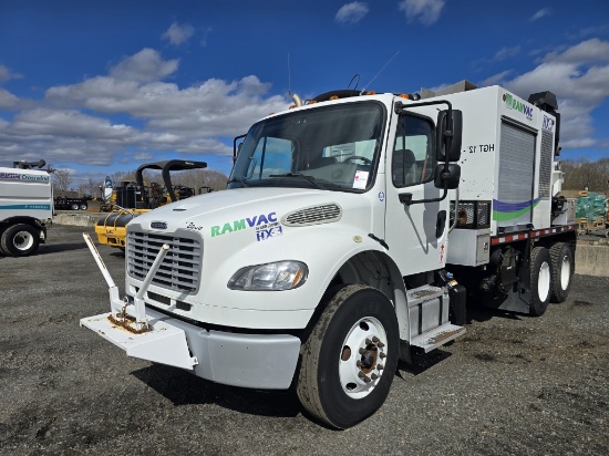 2015 Freightliner M2 Vac Truck