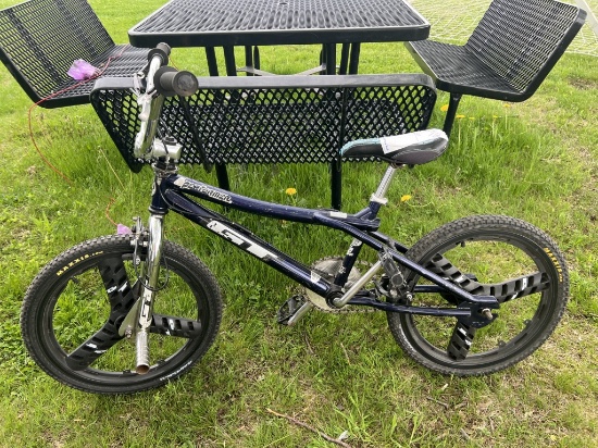 GT Pro Performer BMX Bike