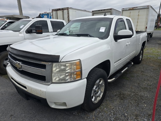 2011 Chevy Silverado Ltz Pick Up
