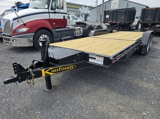 2025 Kaufman Tilt Deck Trailer