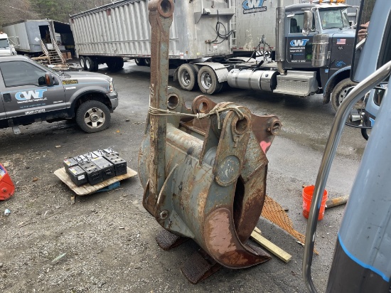 Kinshofer Excavator 3 Over 2  Grapple