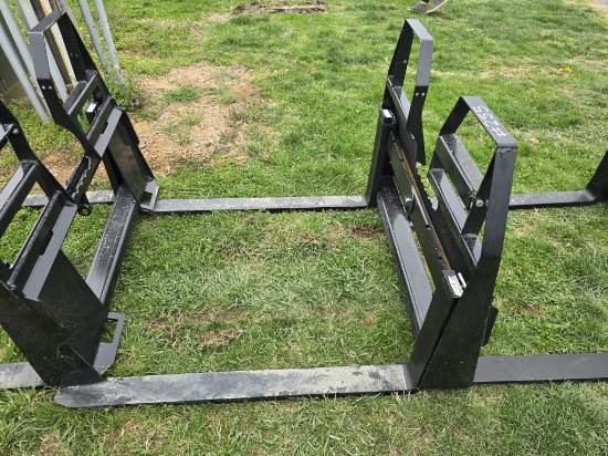 New Agrotk 4ft Skidsteer Forks