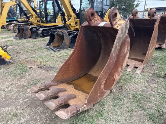 Excavator Digging Bucket Cat 330