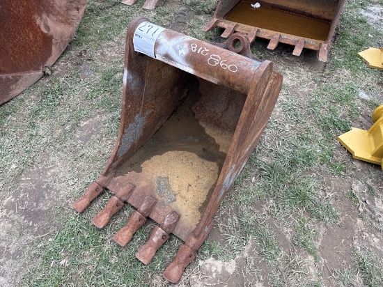 Cat Gradall Bucket
