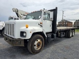2001 International 2674 6x4 Flatbed