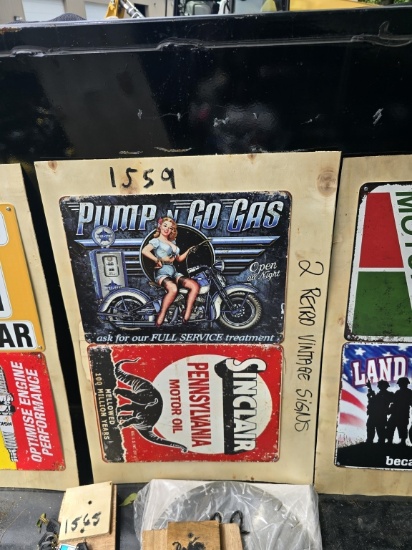 2 Retro Vintage Pump N Go Gas / Sinclair Signs
