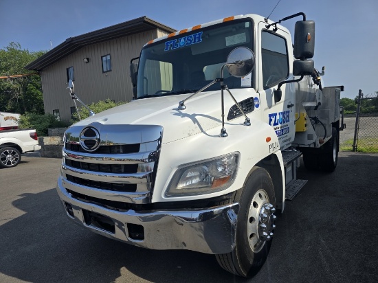 2018 Hino 268 Pump Truck