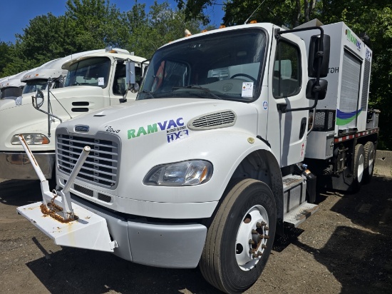 2015 Freightliner M2 Vac Truck