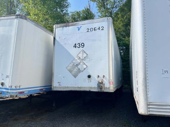 2006 Vanguard 45ft Enclosed Semi-trailer
