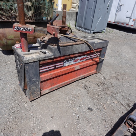 Coats 40-40A Tire Changer