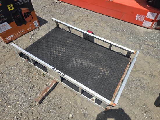 Receiver storage basket