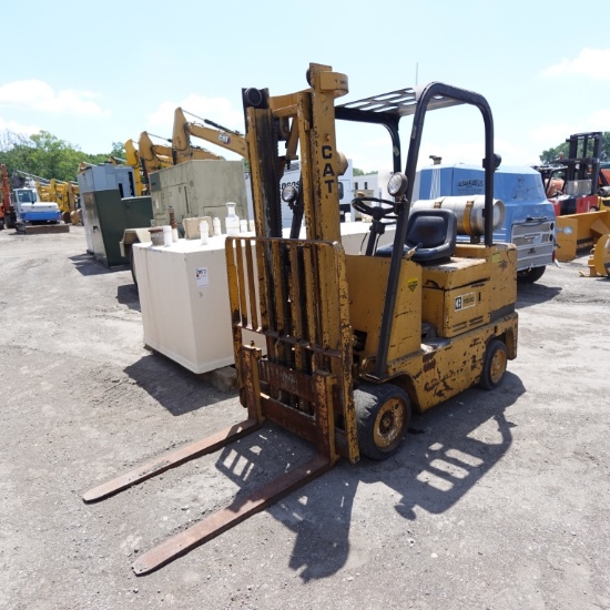Caterpillar T50c Forklift