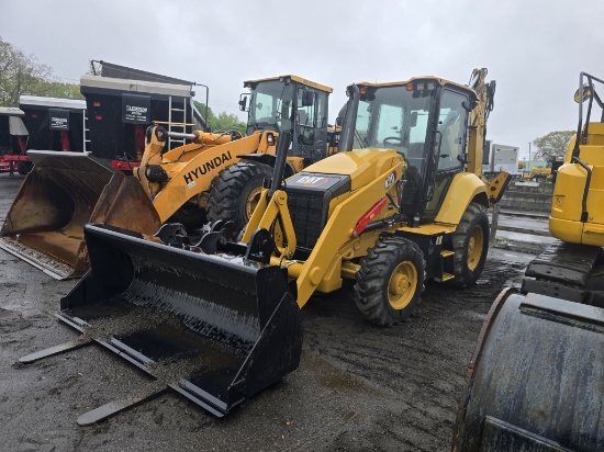 2021 Cat 420 Backhoe